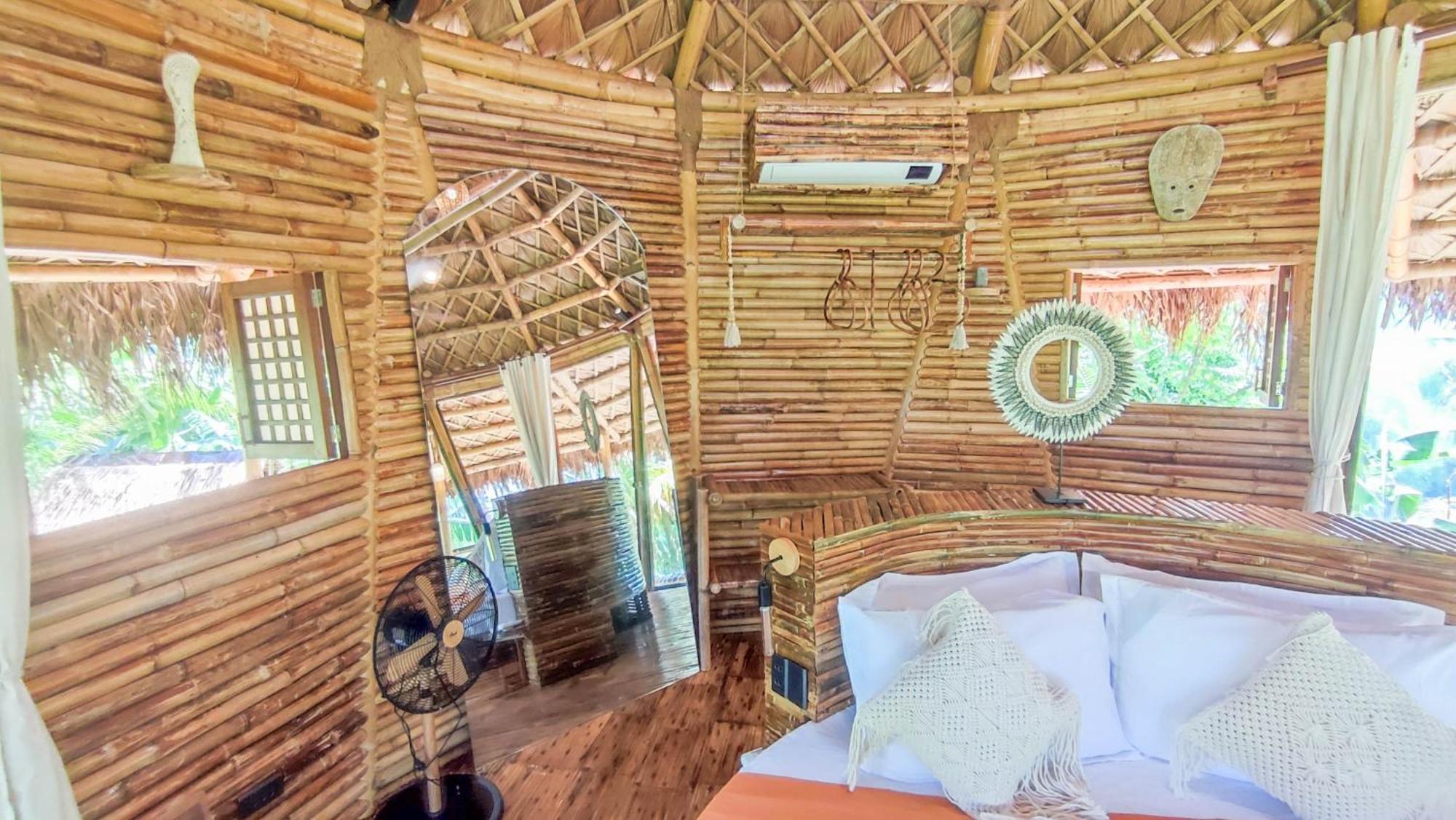 The Bamboo Houses - Tropical Garden & Empty Beach General Luna  Exterior foto